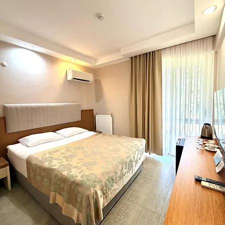 バルコヴァ サーマル 4* イズミル