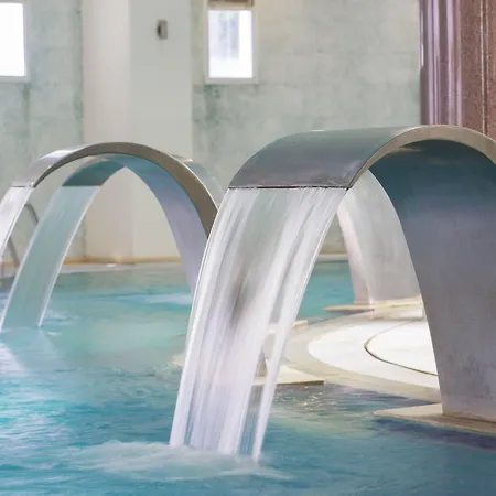 Hotell Balcova Termal 4*