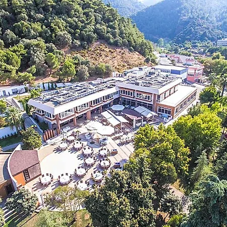 Balcova Termal Szálloda 4*