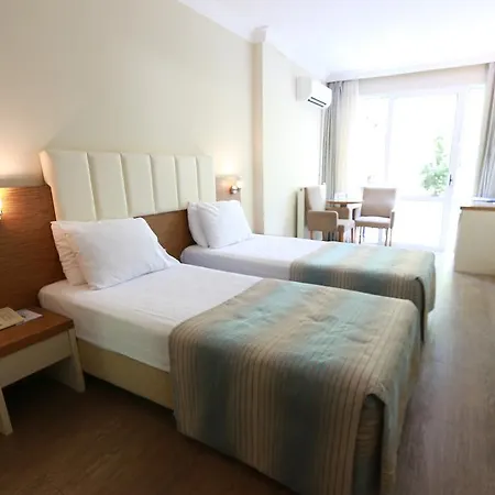 호텔 Balcova Termal 4*